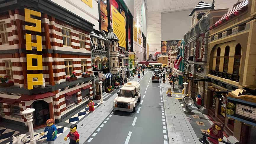Mostra I Love Lego Bari